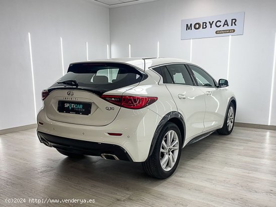 Infiniti Q30 1.5D - Valencia