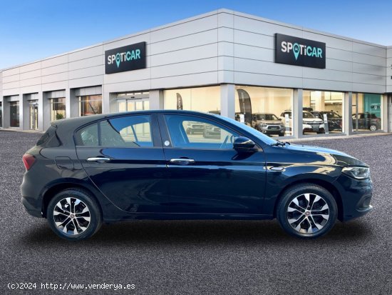 Fiat Tipo  5P 1.3 Multijet 70kW (95CV) Mirror - Castelló