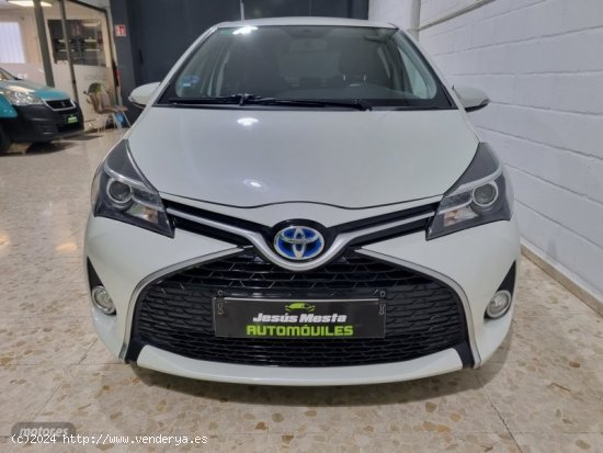 Toyota Yaris 1.5 Active de 2017 con 198.900 Km por 9.300 EUR. en Sevilla