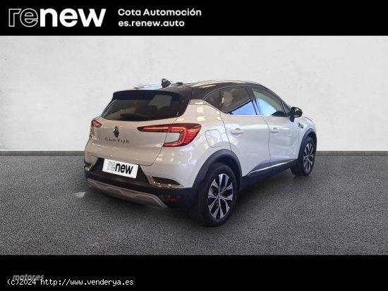 Renault Captur TECHNO TCE 90CV de 2023 con 22.500 Km por 21.500 EUR. en Madrid