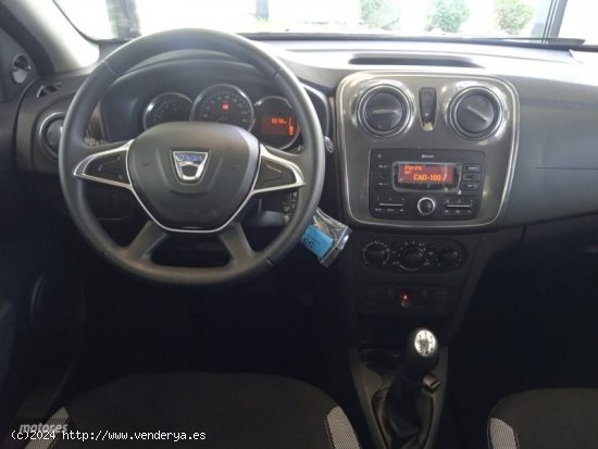 Dacia Sandero Stepway Expression dci 95 cv de 2019 con 5.700 Km por 14.900 EUR. en Madrid