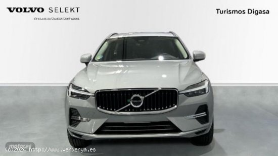 Volvo XC 60 XC60 B4 MILD HYBRID DIESEL CORE de 2023 con 8 Km por 47.900 EUR. en Granada