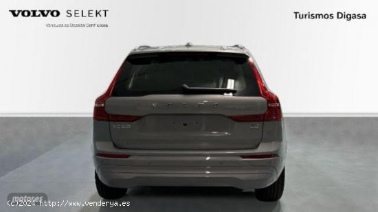 Volvo XC 60 XC60 B4 MILD HYBRID DIESEL CORE de 2023 con 8 Km por 47.900 EUR. en Granada