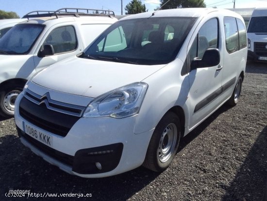 Citroen Berlingo 1.6 HDI 75 CV 5 PLAZAS. de 2018 con 256.000 Km por 10.500 EUR. en Murcia