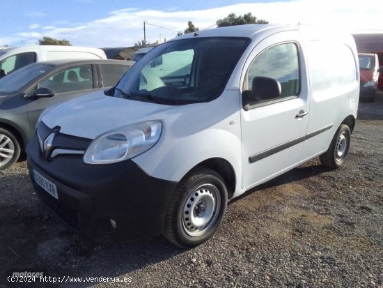 Renault Kangoo FURGON 1.5 DCI 75 CV. de 2019 con 119.000 Km por 7.500 EUR. en Murcia