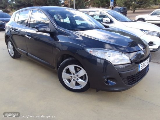 Renault Megane 1.5 DCI 105 CV. de 2009 con 226.000 Km por 5.800 EUR. en Murcia