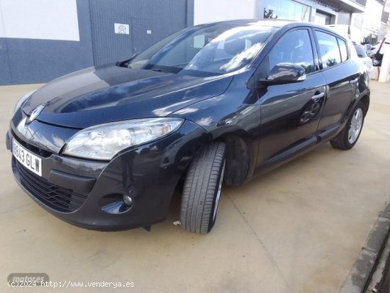 Renault Megane 1.5 DCI 105 CV. de 2009 con 226.000 Km por 5.800 EUR. en Murcia