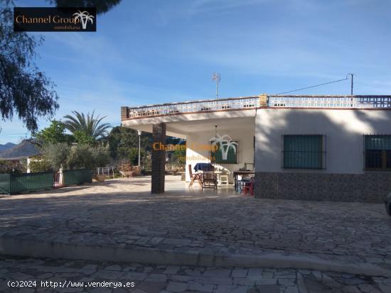 SE VENDE CASA DE CAMPO EN LA ROMANA - ALICANTE