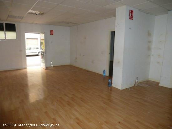 SE ALQUILA LOCAL COMERCIAL EN VISTALEGRE, MURCIA. - MURCIA