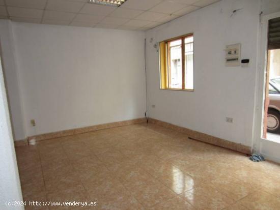 SE VENDE LOCAL COMERCIAL EN VISTALEGRE, MURCIA - MURCIA