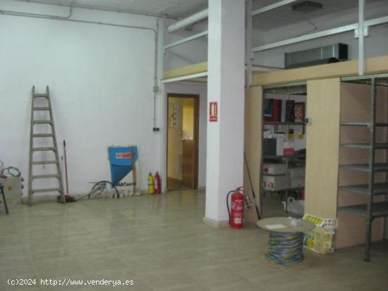 SE VENDE LOCAL COMERCIAL EN ZARANDONA, MURCIA - MURCIA