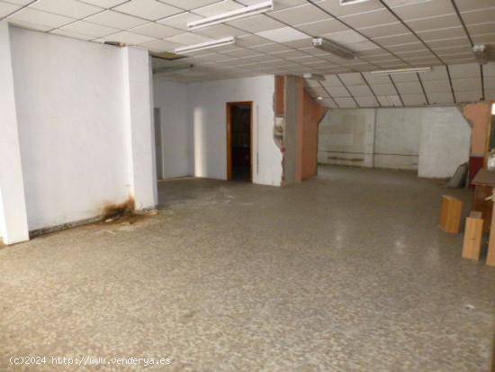 SE  ALQUILA LOCAL COMERCIAL EN ZARANDONA - MURCIA