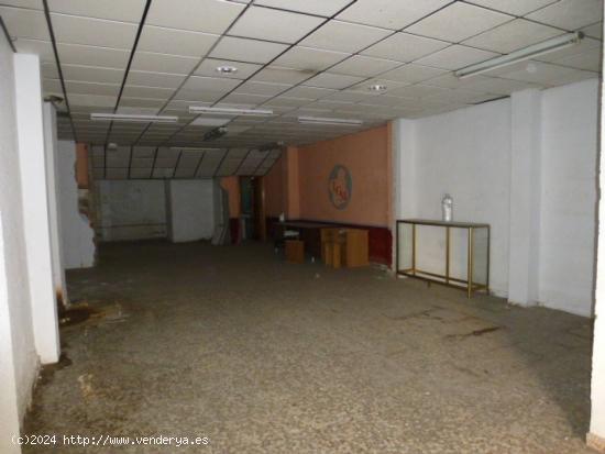 SE  ALQUILA LOCAL COMERCIAL EN ZARANDONA - MURCIA