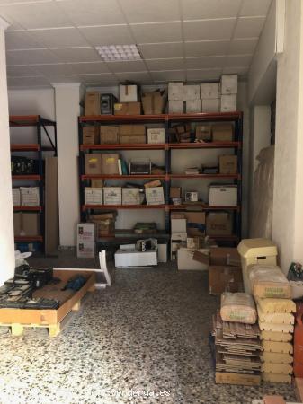 SE VENDE  ESTUPENDO BAJO  COMERCIAL  EN EL BARRIO DEL CARMEN, MURCIA - MURCIA