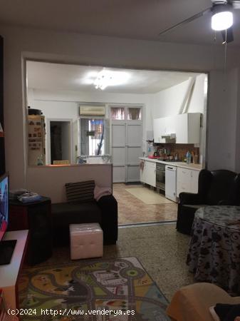 SE VENDE CASA Y PISO EN ESPINARDO, AMBOS ALQUILADOS. IDEAL PARA INVERSORES - MURCIA