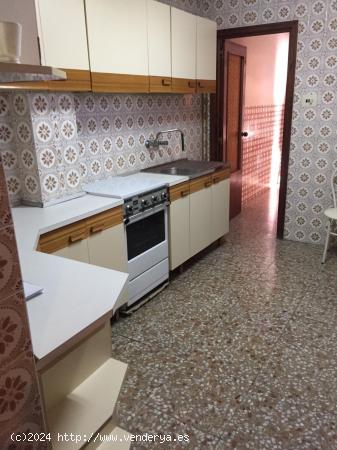 SE VENDE 2 CASAS EN 1ª Y 2ª  PLANTA EN LA ÑORA - MURCIA