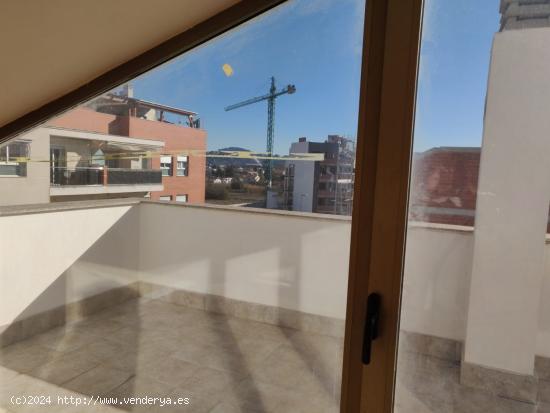 SE VENDE ATICO DUPLEX DE OBRA NUEVA CON TERRAZA 20 M2 - MURCIA