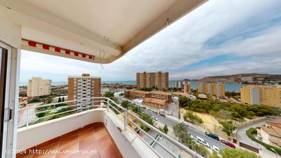  GRAN VIVIENDA JUNTO AL MAR - ALICANTE 