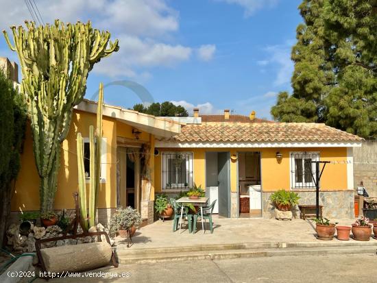 Chalet en el Rebolledo - ALICANTE