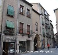 ALQUILER.-.APARTAMENTO.-.CASCO HISTORICO. - SEGOVIA