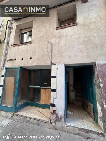 Se vende casa de cuatro plantas y local en Estadilla - HUESCA