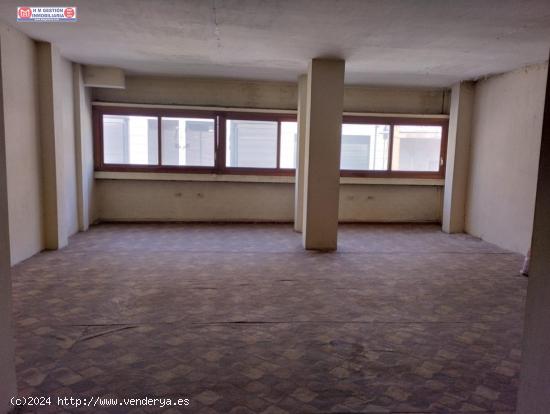 Se vende oficina junto a plaza de España y Of. de Correos de Alcázar de San Juan - CIUDAD REAL