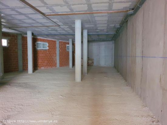 Local Comercial en Alhama de Murcia - MURCIA