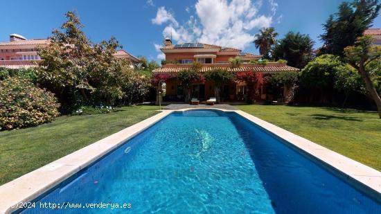 VILLA LA CERCILLA NUEVA ANDALUCIA MARBELLA - MALAGA