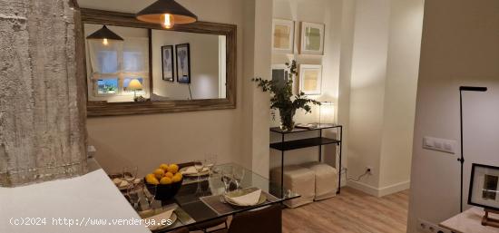 LUJOSA VIVIENDA INTERIOR, TOTALMENTE REFORMADA EN EL BARRIO DE SALAMANCA, ZONA LISTA. - MADRID