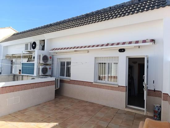  ÁTICO DUPLEX EN GRAO DE GANDOA (VALENCIA) - VALENCIA 