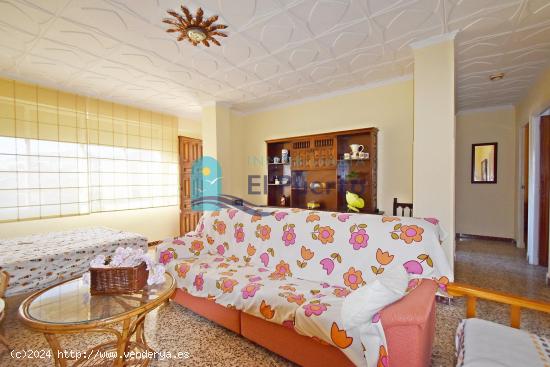 VIVIENDA DE 2 PLANTAS Y AMPLIA PARCELA EN ISLA PLANA - REF 1309 - MURCIA