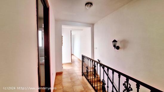 CASA EN VENTA EN EL BARRIO SAN ISIDRO - CADIZ