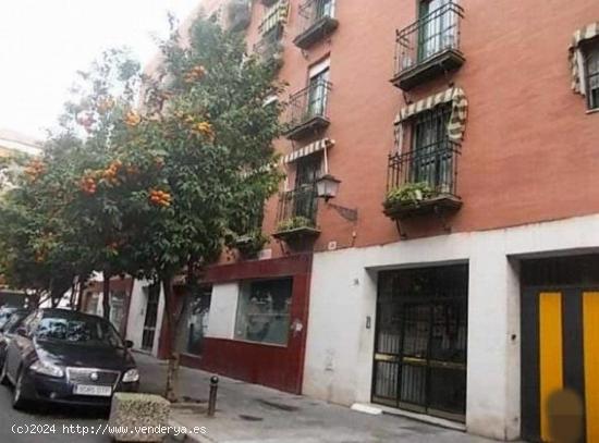 Local en venta en Calle Luz Arriero, Bajo, 41010, Sevilla (Sevilla) 720.000 € -6% - SEVILLA