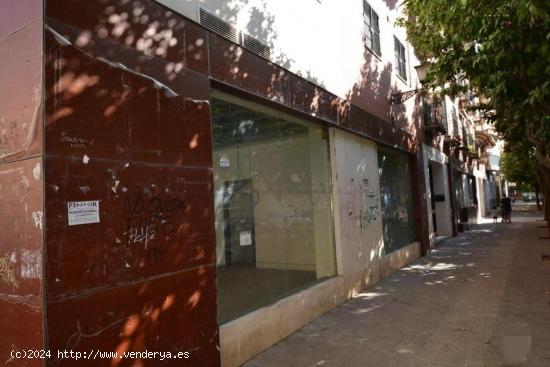 Local en venta en Calle Luz Arriero, Bajo, 41010, Sevilla (Sevilla) 720.000 € -6% - SEVILLA