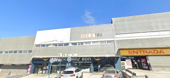 ATENCIÓN INVERSORES - NAVE COMERCIAL EN VENTA EN RENTABILIDAD EN POLÍGONO DE MONTIGALÀ BADALONA -