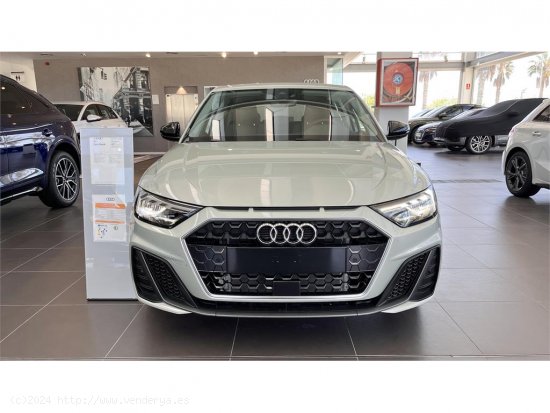 Se Vende AUDI A1 Sportback Adrenalin 30 TFSI 81kW S tron