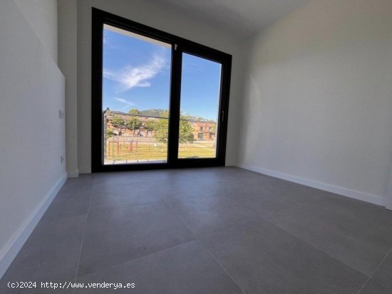 Maravillosa  casa en el centro de Santa Cristina d Aro. OBRA NUEVA 2024