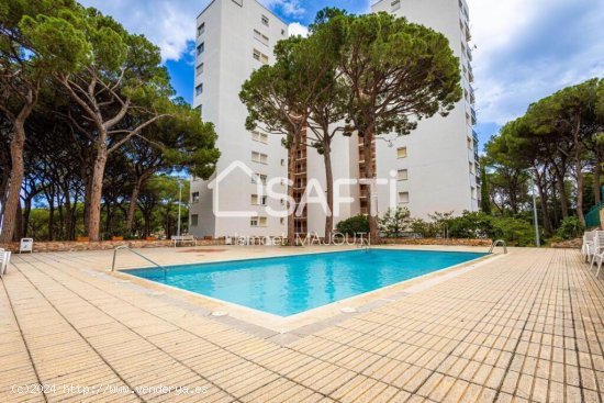 Precioso apartamento reformado con vistas panorámicas al mar en la costa Brava