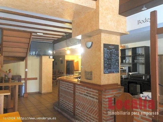 Amplio Bar para entrar a trabajar en Torrelavega.