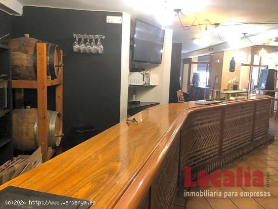 Amplio Bar para entrar a trabajar en Torrelavega.