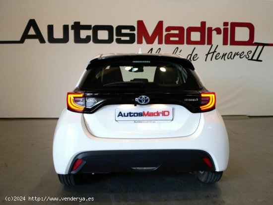 Toyota Yaris 1.5 120H Business Plus - Alcalá de Henares