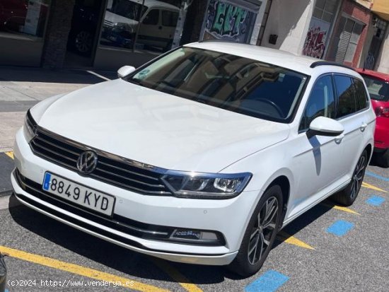 VOLKSWAGEN Passat en venta en Pamplona/IruÃ±a (Navarra) - Pamplona/IruÃ±a