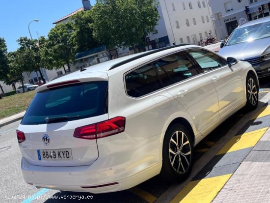 VOLKSWAGEN Passat en venta en Pamplona/IruÃ±a (Navarra) - Pamplona/IruÃ±a