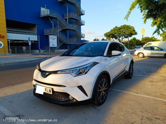 Toyota C-HR 1.8 140H Advance de 2018 con 75.037 Km por 22.800 EUR. en Valencia