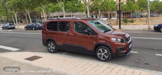 Peugeot Rifter GT BlueHDi 130 EAT8 Long de 2018 con 69.500 Km por 24.500 EUR. en Zaragoza