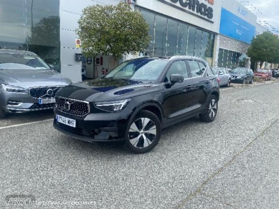 Volvo XC40 XC40 Recharge Essential, T4 plug-in hybrid, Electrico/Gasolina, Bright de 2023 con 8.200 