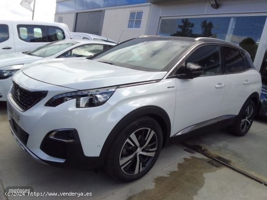  Peugeot 3008 1.2 PURETECH GT-LINE 130 CV. de 2018 con 186.000 Km por 17.500 EUR. en Murcia 