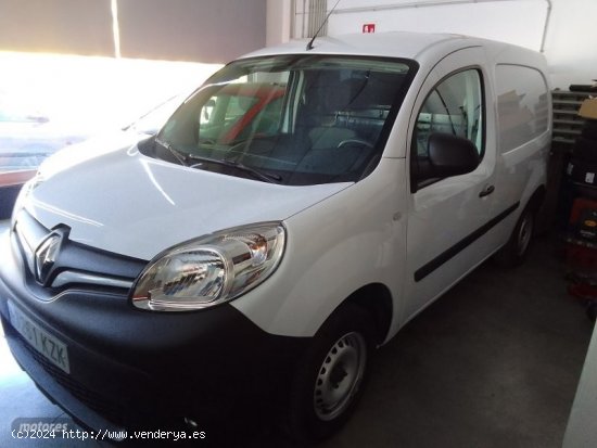 Renault Kangoo FURGON 1.5 DCI 75 CV. de 2019 con 197.000 Km por 7.900 EUR. en Murcia