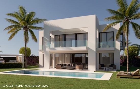 Lujosa villa de estilo moderno situada entre Marbella y Estepona - MALAGA