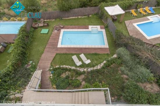 Venta. Moderno chalet con piscina y vistas al mar en Sitges - BARCELONA